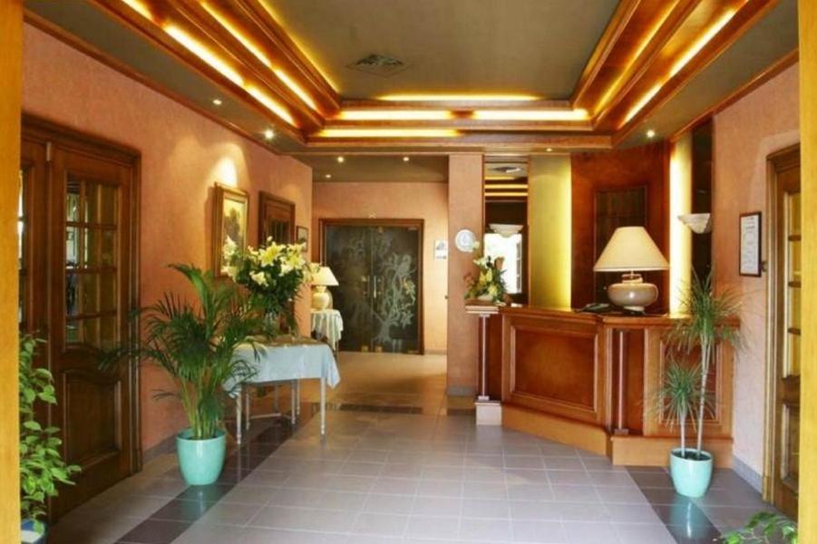 Отель Restaurant A L'Aigle Wimmenau Экстерьер фото