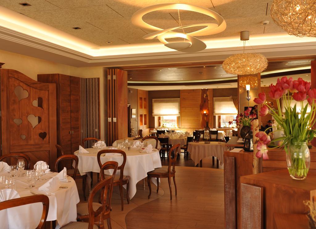 Отель Restaurant A L'Aigle Wimmenau Экстерьер фото